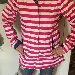 🐳 xs Vineyard Vines Rain Coat 🐳
